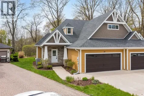 69 Red Oak Crescent Amherstburg ON N9V 4C4