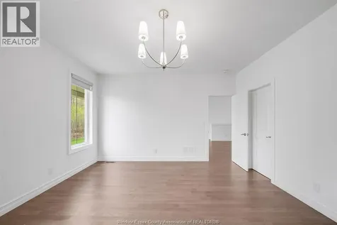 69 Red Oak Crescent Amherstburg ON N9V 4C4
