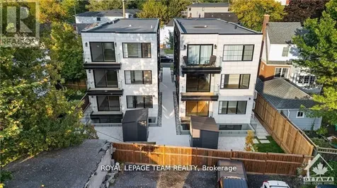 366 Winona Avenue Ottawa ON K1Z 5H7