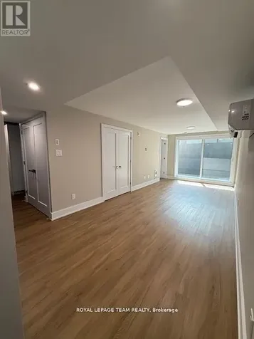 366 Winona Avenue Ottawa ON K1Z 5H7