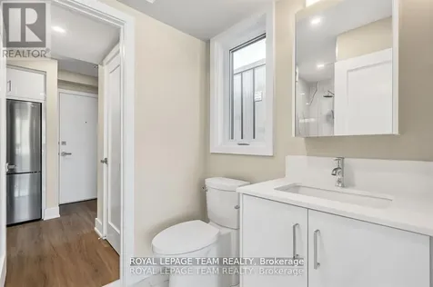 366 Winona Avenue Ottawa ON K1Z 5H7