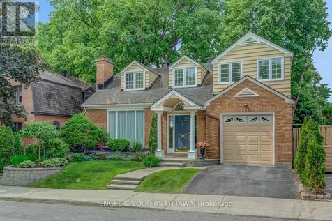 10 Rock Avenue Ottawa ON K1M 1A6