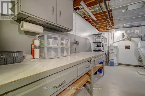 10 Rock Avenue Ottawa ON K1M 1A6