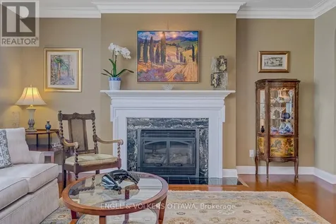 10 Rock Avenue Ottawa ON K1M 1A6