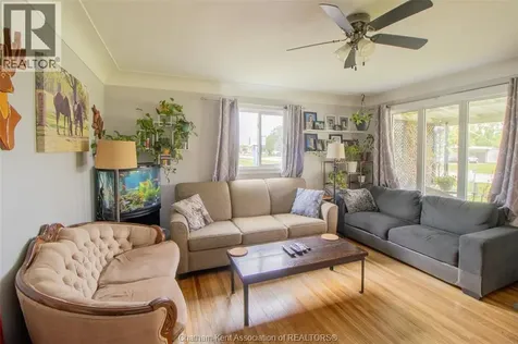 100 Taylor Avenue Chatham ON N7L 2T8