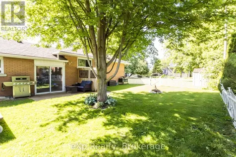 64 Raglan Street West Minto ON N0G 1Z0