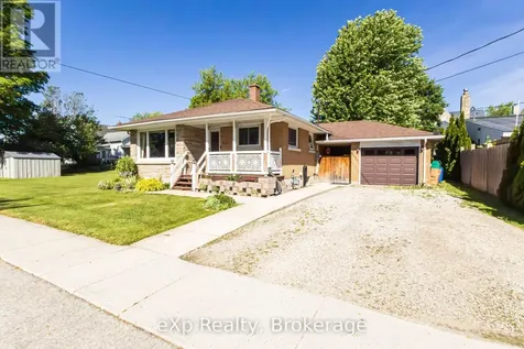 64 Raglan Street West Minto ON N0G 1Z0