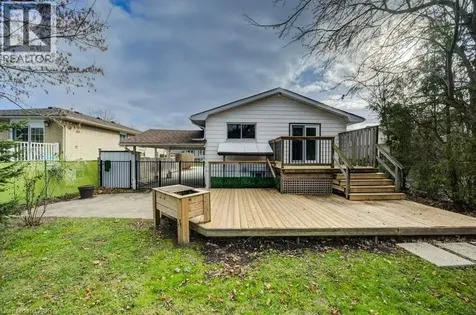 582 Chamberlain Road Burlington ON L7L 2V5