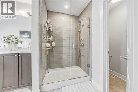 2273 Turnberry Road Burlington ON