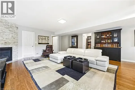4220 Sarazen Drive Burlington ON L7M 5C6