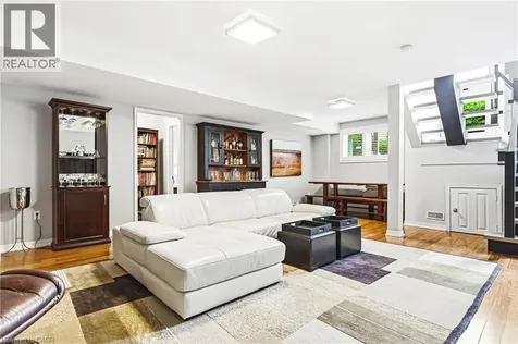 4220 Sarazen Drive Burlington ON L7M 5C6