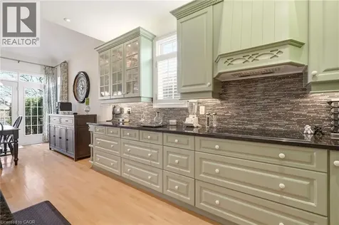 4172 Stonebridge Crescent Burlington ON L7M 4N2