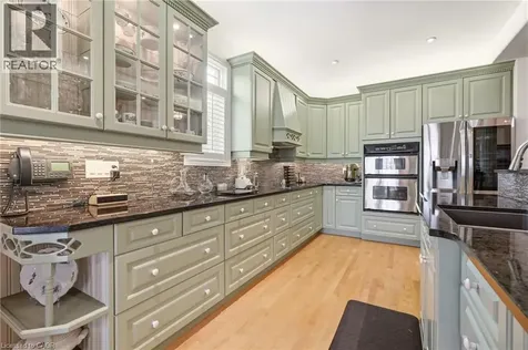 4172 Stonebridge Crescent Burlington ON L7M 4N2