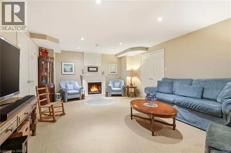 4172 Stonebridge Crescent Burlington ON L7M 4N2