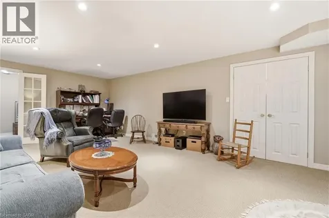 4172 Stonebridge Crescent Burlington ON L7M 4N2