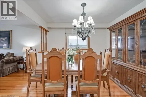 7 Oakland Drive Hamilton ON L8E 3R4