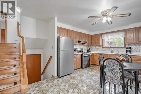 7 Oakland Drive Hamilton ON L8E 3R4