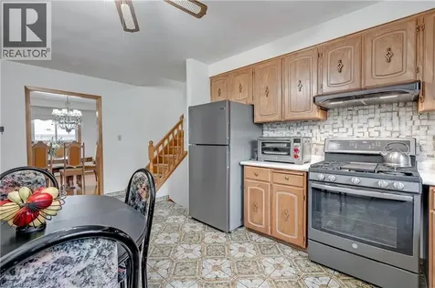 7 Oakland Drive Hamilton ON L8E 3R4