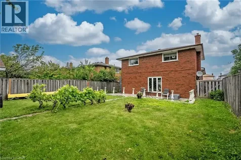 7 Oakland Drive Hamilton ON L8E 3R4