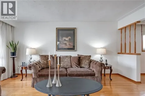 7 Oakland Drive Hamilton ON L8E 3R4