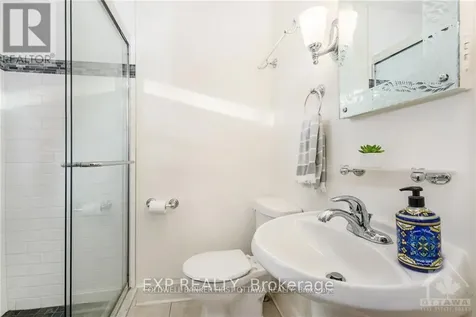78 Norman Street Ottawa ON K1S 3K4