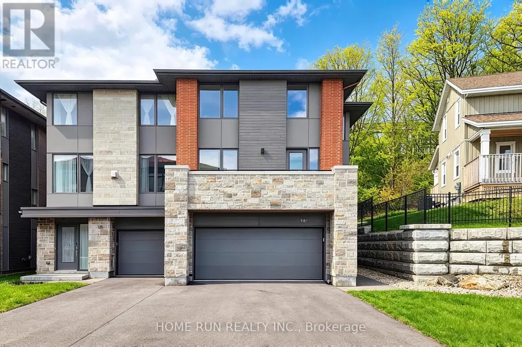 181 Boundstone Way Ottawa ON K2T 0M5