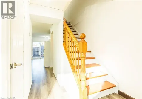 121 University Avenue East Waterloo ON N2J 4J1