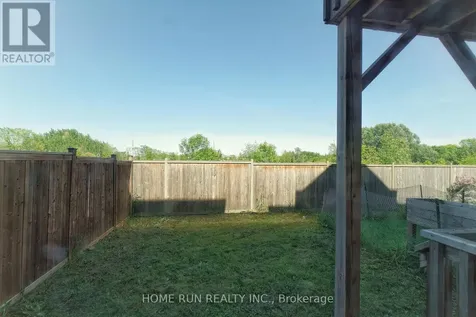 64 Barn Swallow Private Ottawa ON K4M 0H5
