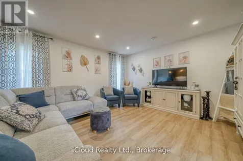 15 Curren Crescent Tillsonburg ON N4G 0J3