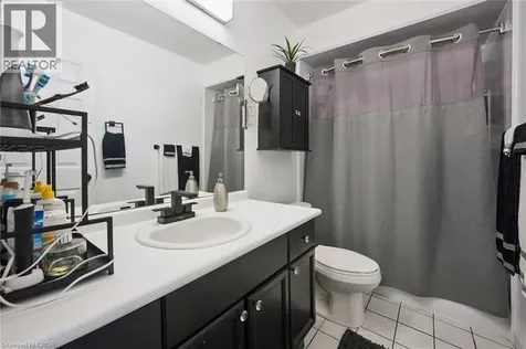 817 Acadia Drive Hamilton ON L8W 3V5