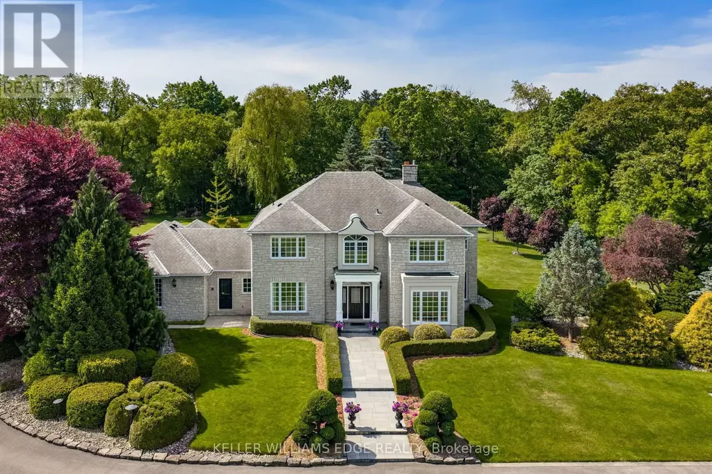 938 Governor's Road Hamilton ON L9H 5E3