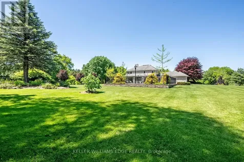 938 Governor's Road Hamilton ON L9H 5E3