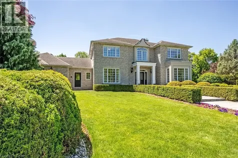 938 Governor's Road Dundas ON L9H 5E3