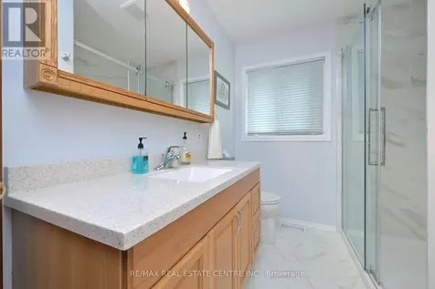 37 Margaret Street East Orangeville ON L9W 2N5