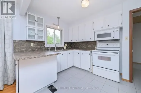 37 Margaret Street East Orangeville ON L9W 2N5