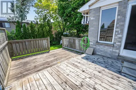 11 Rickwood Place St. Thomas ON N5R 5Z3
