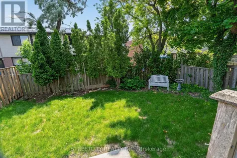 11 Rickwood Place St. Thomas ON N5R 5Z3