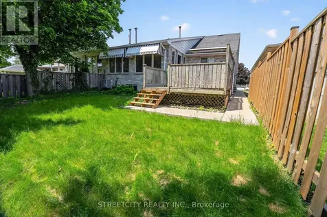 11 Rickwood Place St. Thomas ON N5R 5Z3