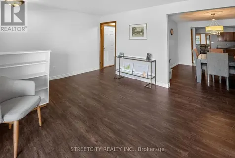 11 Rickwood Place St. Thomas ON N5R 5Z3