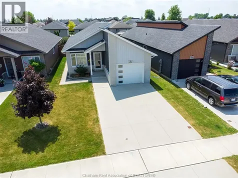 105 Moonstone Crescent Chatham ON N7M 0S1