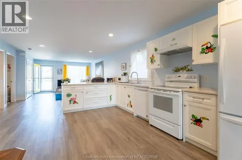 105 Moonstone Crescent Chatham ON N7M 0S1