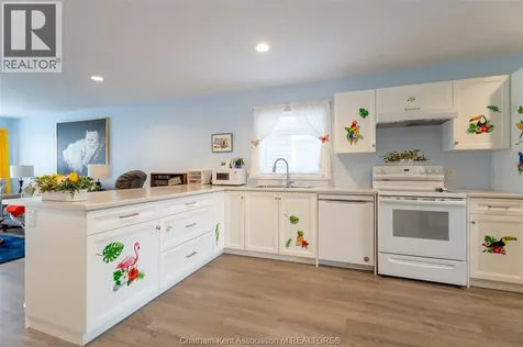 105 Moonstone Crescent Chatham ON N7M 0S1