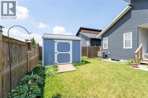 105 Moonstone Crescent Chatham ON N7M 0S1