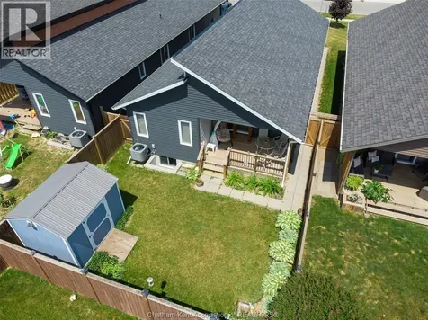 105 Moonstone Crescent Chatham ON N7M 0S1