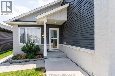 105 Moonstone Crescent Chatham ON N7M 0S1