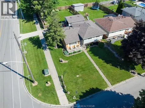 3 Goldmere Drive Chatham ON N7M 5R3