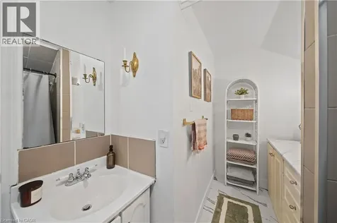 95 King Street West Hagersville ON N0A 1H0