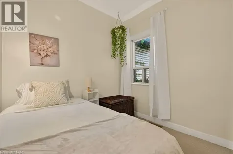 153 Ferrie Street East Hamilton ON L8L 3T4