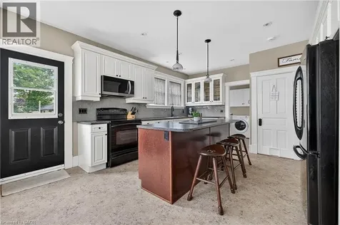 30 Mill Street East Milverton ON N0K 1M0
