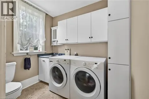 30 Mill Street East Milverton ON N0K 1M0